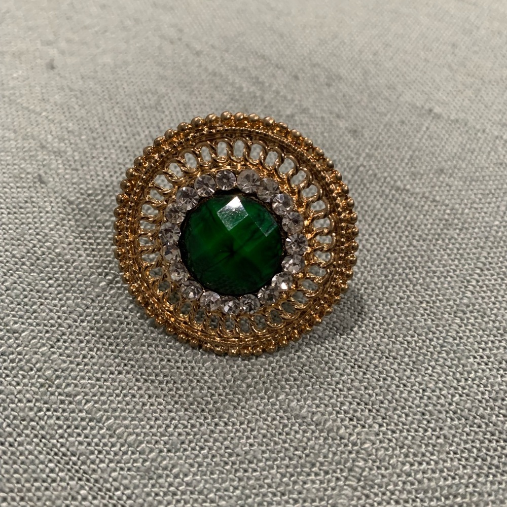 Adjustable statement Rhinestone ring with diamonds - Picture 3 of 3
